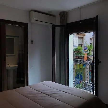 Radio Guest house 2*